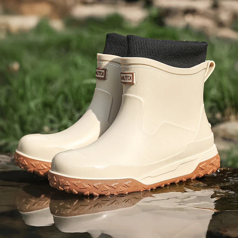 รองเท้าบูทกันน้ำสำหรับผู้ชายใน - Fishing Socks บทวิจารณ์และราคา